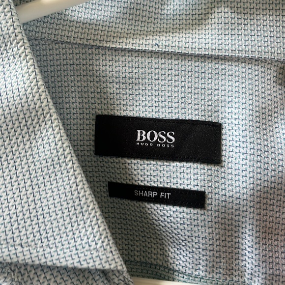 Hugo Boss Men’s Button Up - Picture 5 of 5